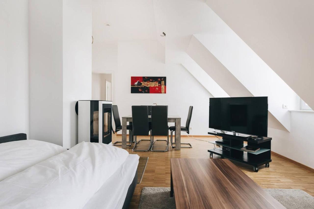 Dill Apartment Frauenkirchenblick Dresde Exterior foto